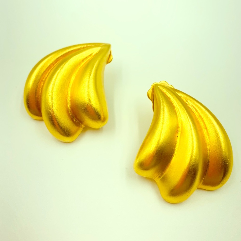 Vintage Kenneth Jay Lane gold plated earrings